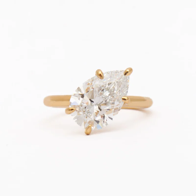 3.13 ct Tilted Lab-Grown Pear Diamond Vault Ring