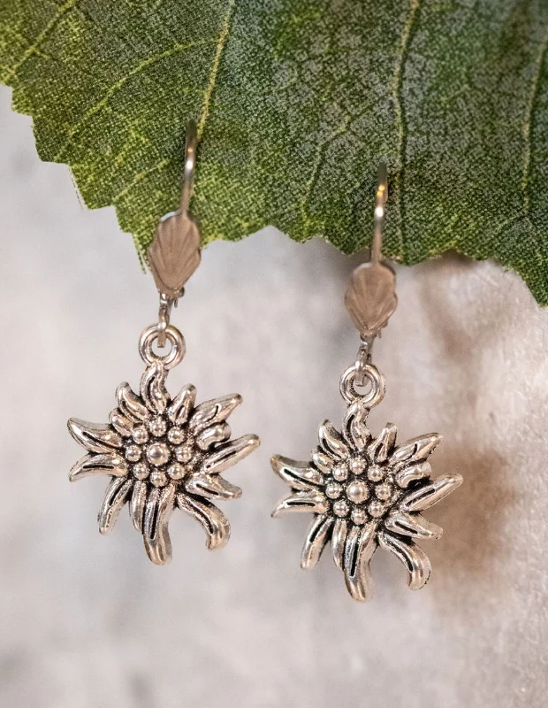 Simple Edelweiss Earrings